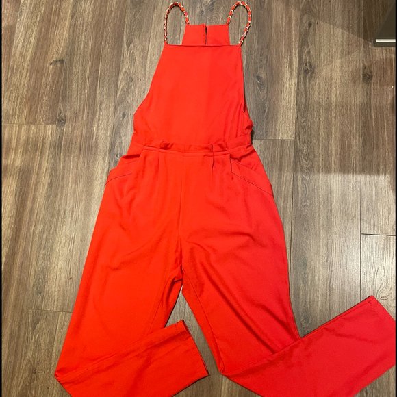 Elegant women's jumpsuit, with gold chain shoulder, size s/m, high quality - Picture 1 of 7